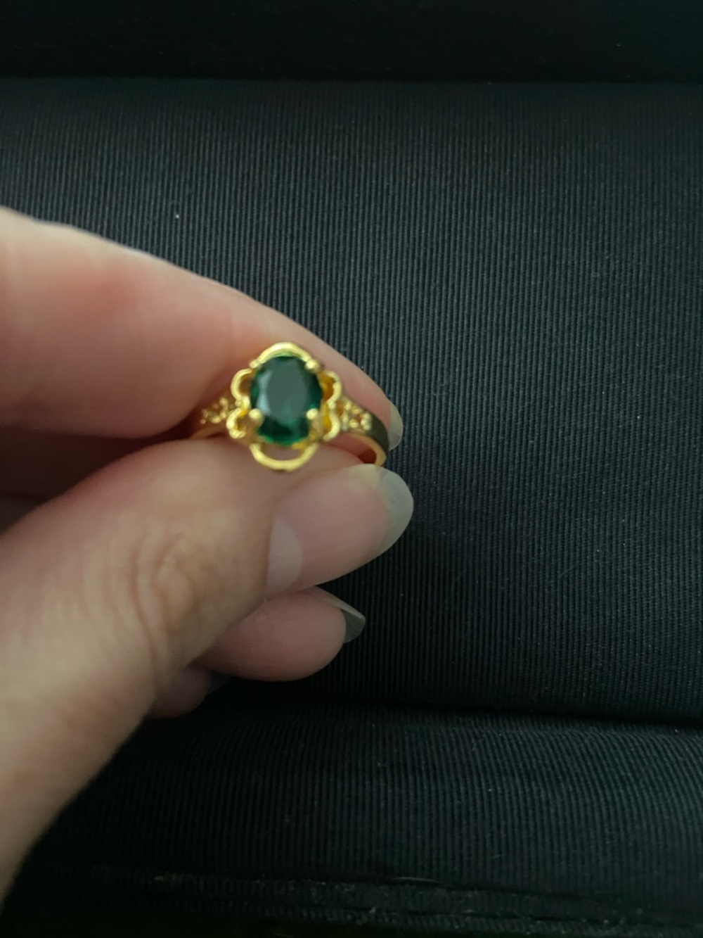 Emerald Green Ring